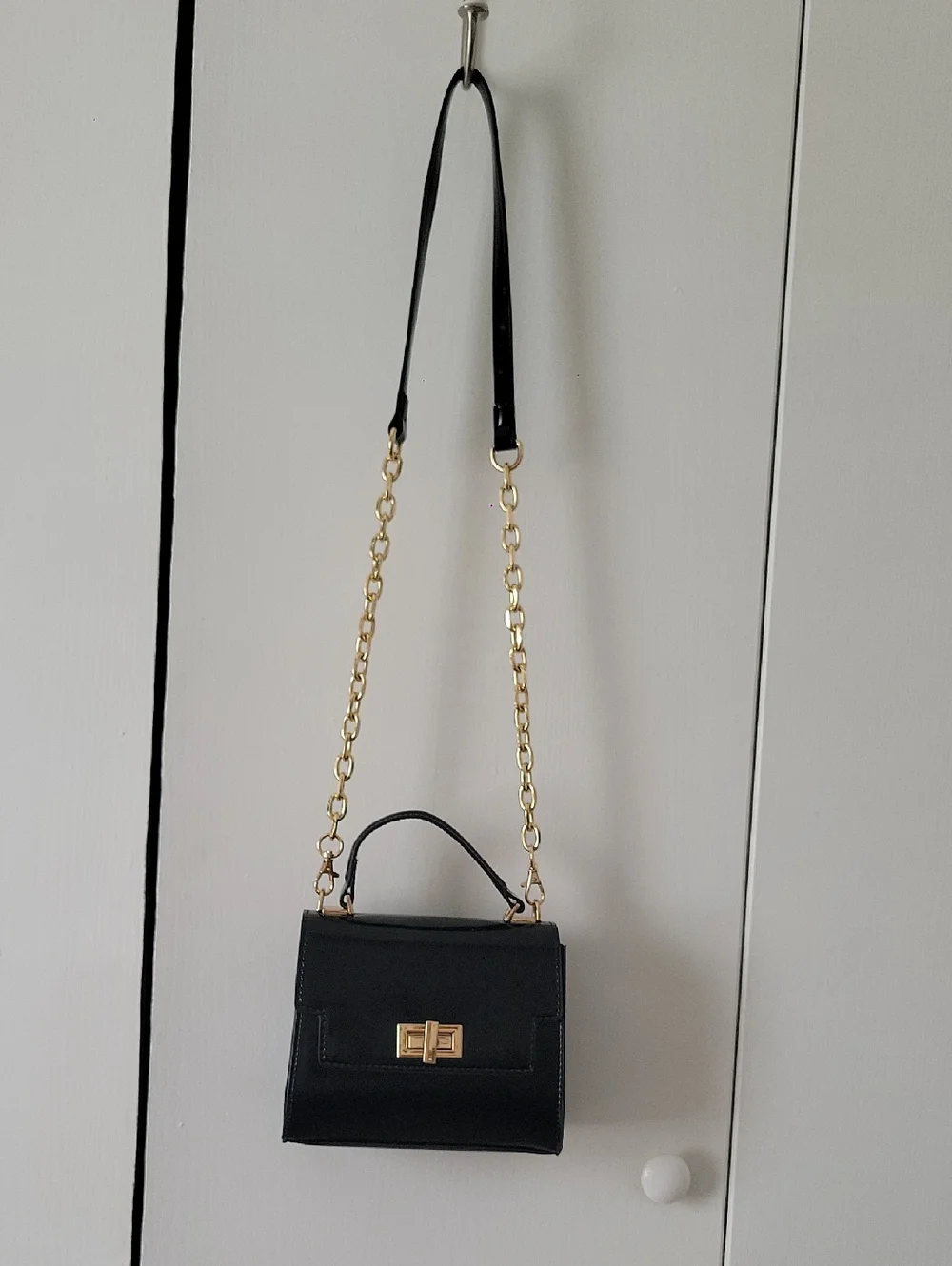 Aldo Black Mini Top-Handle Crossbody with Gold Chain - Picture 1 of 6